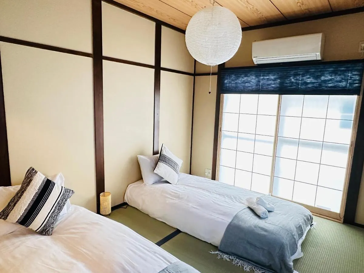 Holiday home 米御 子美 Roomb Osaka Japan