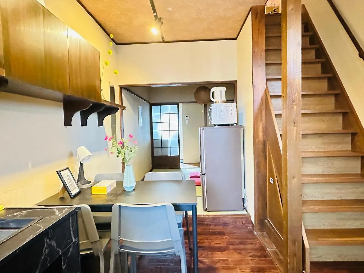 米御 子美 Roomb Osaka Japan